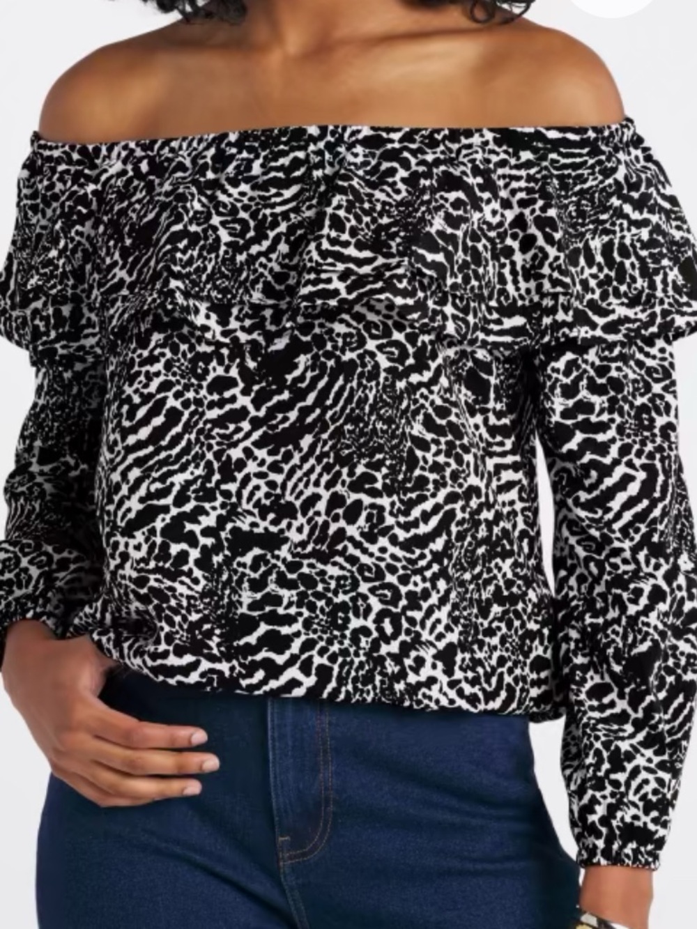 NWOT MICHAEL Michael Kors Black and White Animal Print Off the Shoulder Top. XL